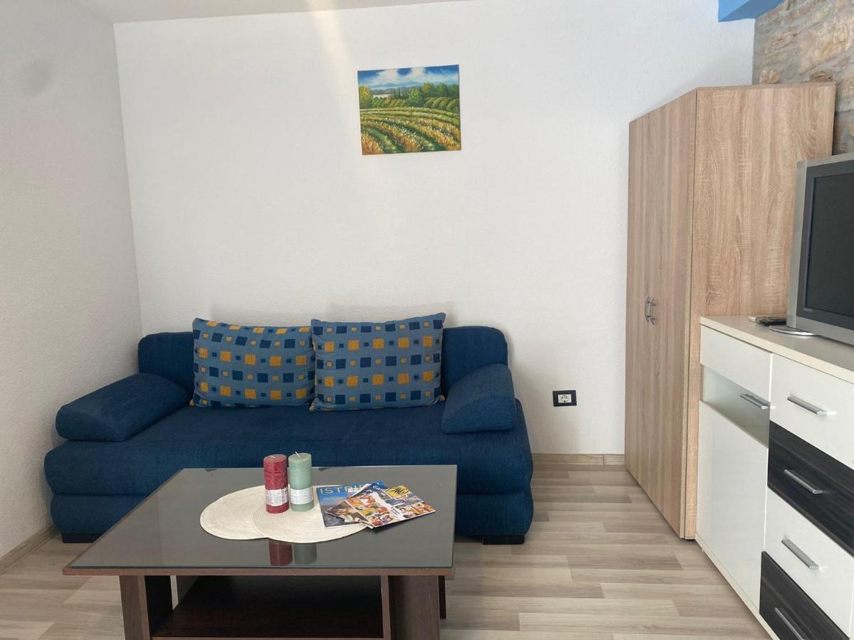 Studio Apartment Elsa Galizana Exterior photo