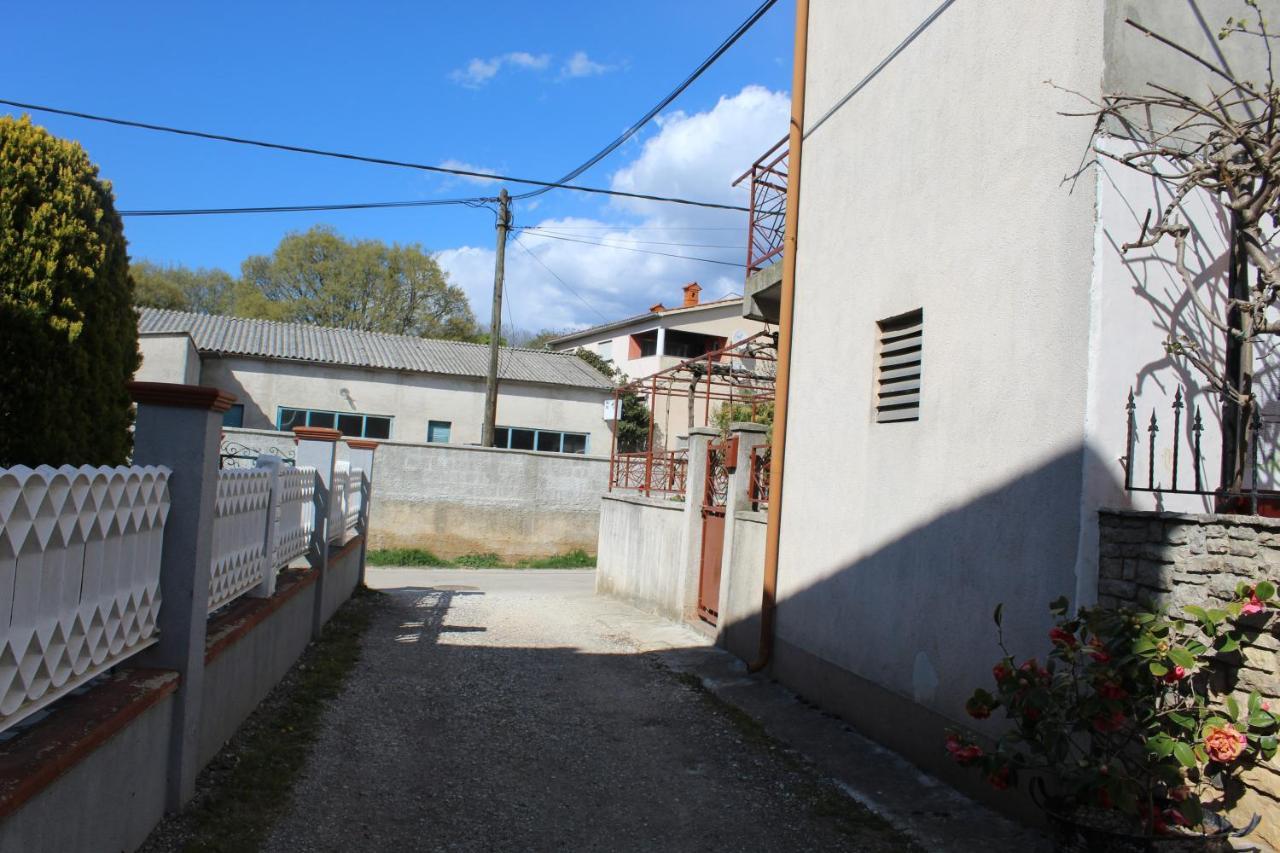 Studio Apartment Elsa Galizana Exterior photo